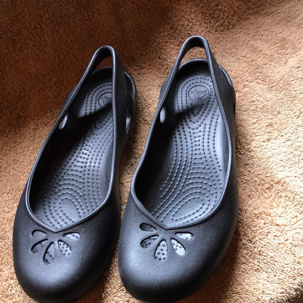 Brand new crocs